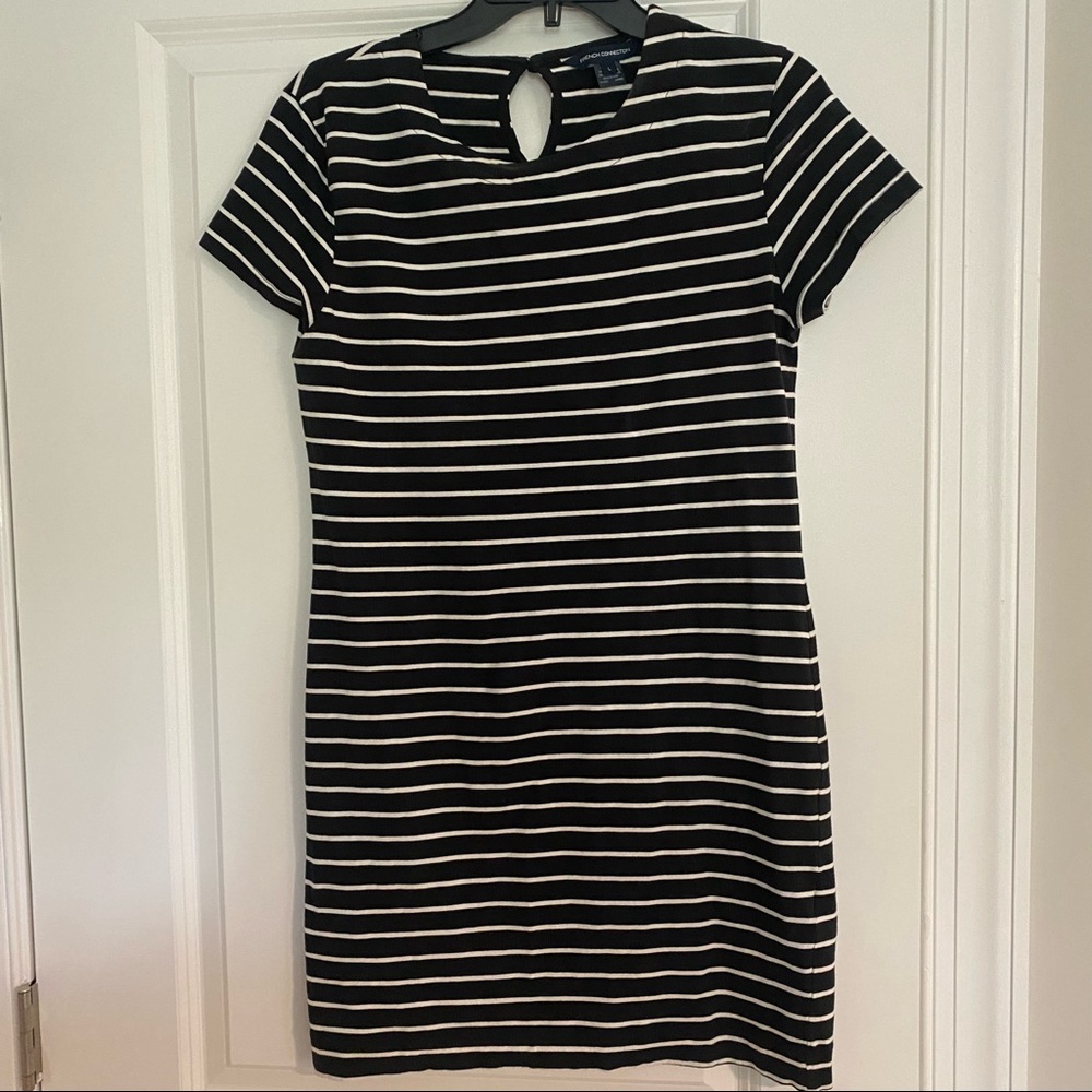 French connection black and white striped stretch t-shirt dress